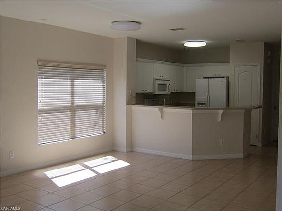 4th image of 1381 Weeping Willow Ct