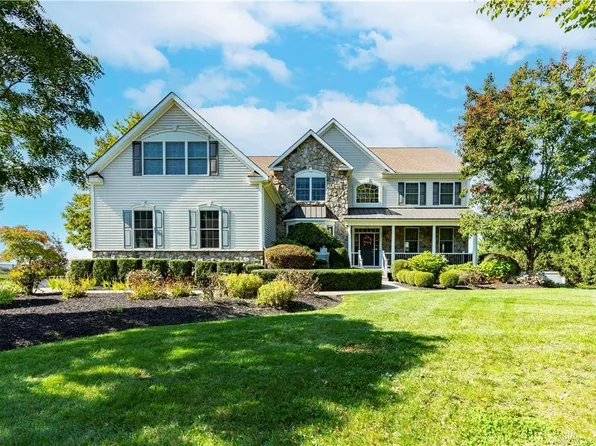 135 Sandy Pines Boulevard, Hopewell Junction, NY 12533