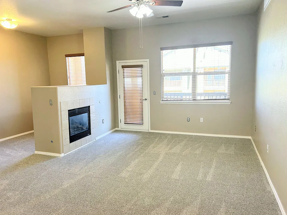 15540 Canyon Gulch Ln #302