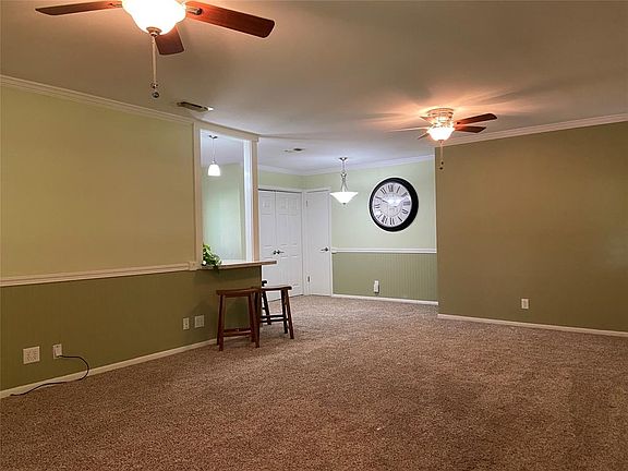 4th image of 2502 Greenway Dr