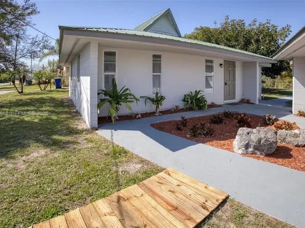 101-103 Jasmine Ct, Lake Placid, FL 33852