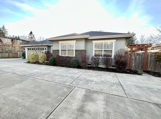 1352 Brickley Rd, Eugene, OR 97401