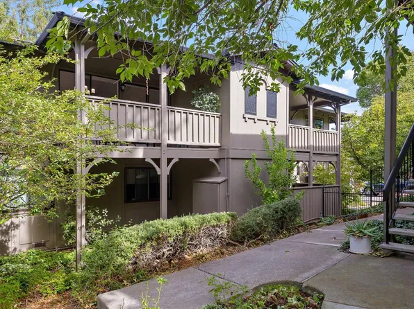14650 Big Basin Way APT C, Saratoga, CA 95070