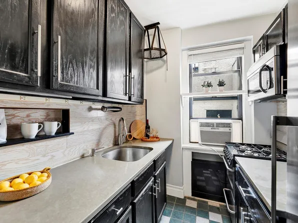 50 Lefferts Avenue #6M, Brooklyn, NY 11225