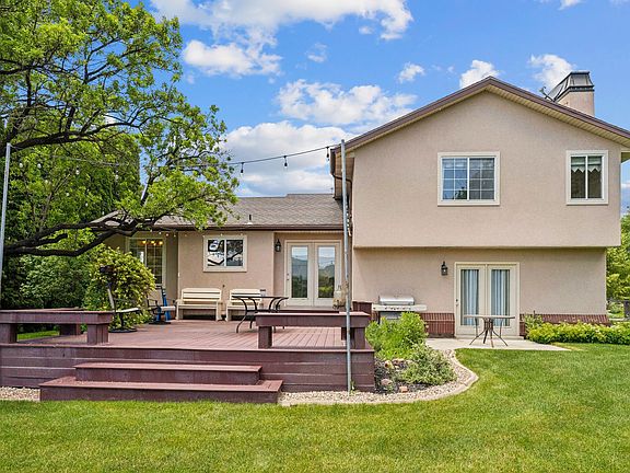 4th image of 1087 W Barnes Dr