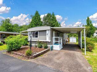 2375 Sparrow Loop, Kelso, WA 98626