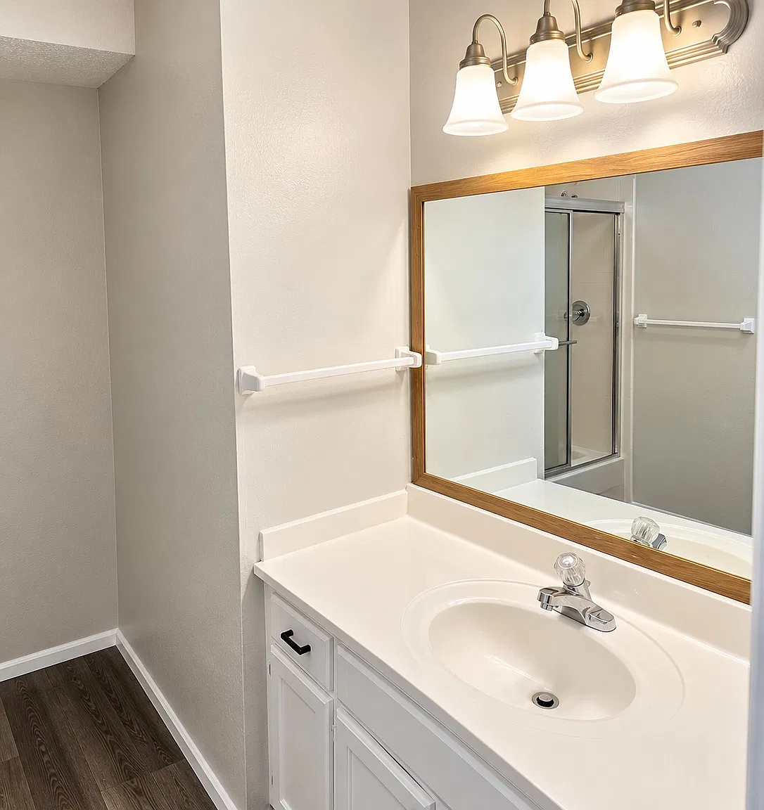 3 bed, 1235 sqft, $1,600 — Photo 3