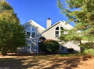 7488 Huntington Dr UNIT 2, Youngstown, OH 44512