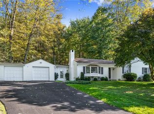 21 Valeria Cir, North Salem, NY 10560