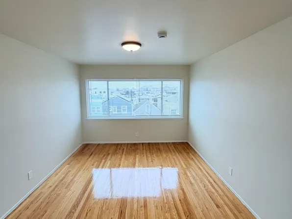 560 26th Ave #22, San Francisco, CA 94121