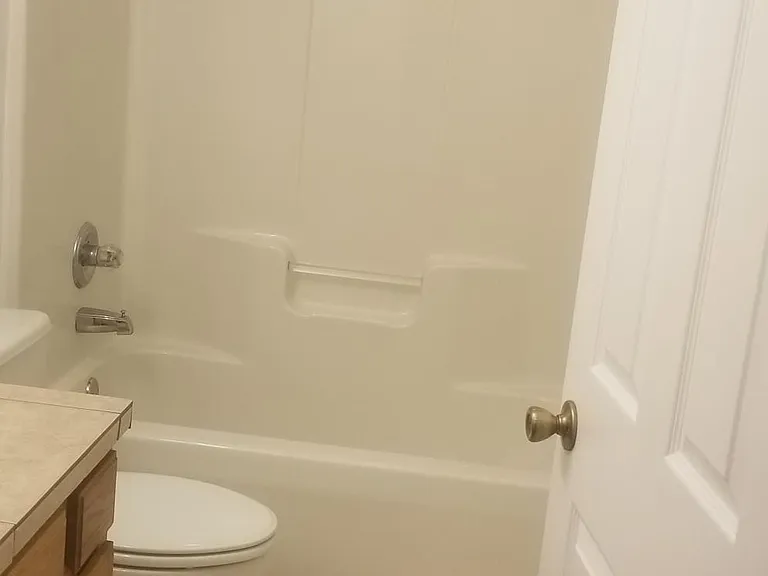 219 Wildflower Ln — Photo 18
