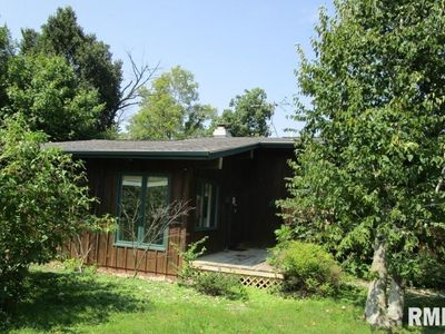 2288 N Hilltop Dr, Muscatine, IA, 52761