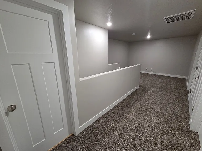 3127 W 1675 N #E — Photo 27