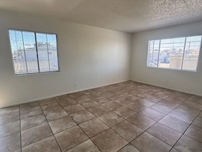720 Aster Ln — Photo 10