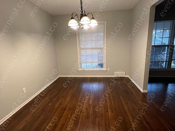 5th image of 3 Bonnie Ct