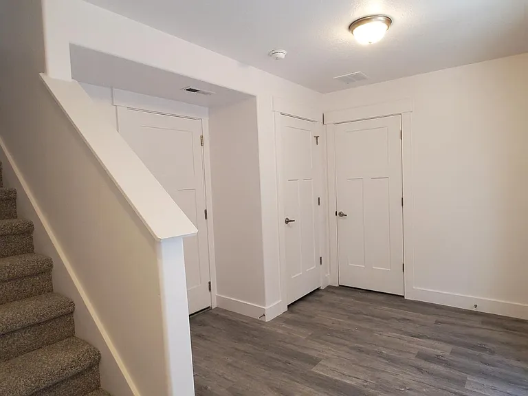 3841 W Mossmorran Ln — Photo 8
