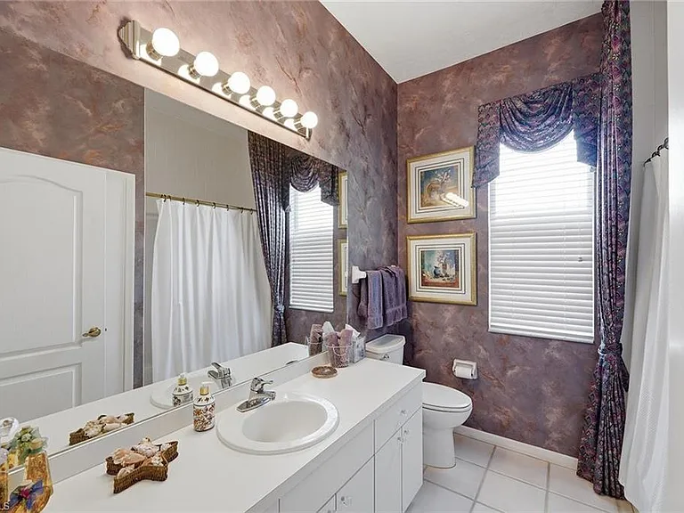 24750 Pennyroyal Dr — Photo 22