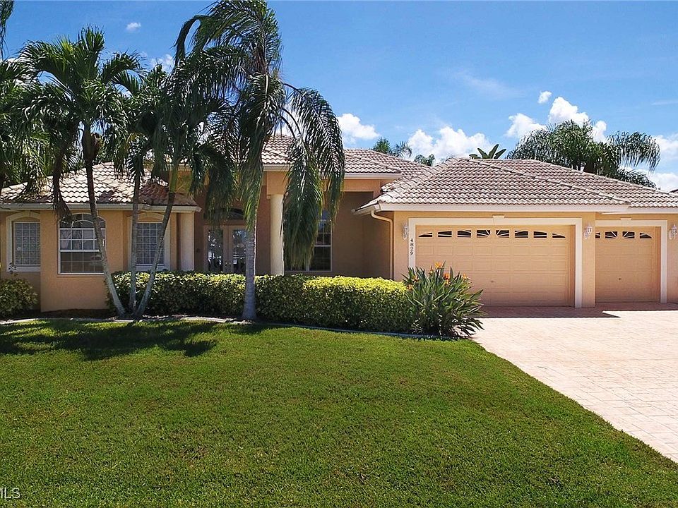 1st image of 4829 SW 23rd Ave