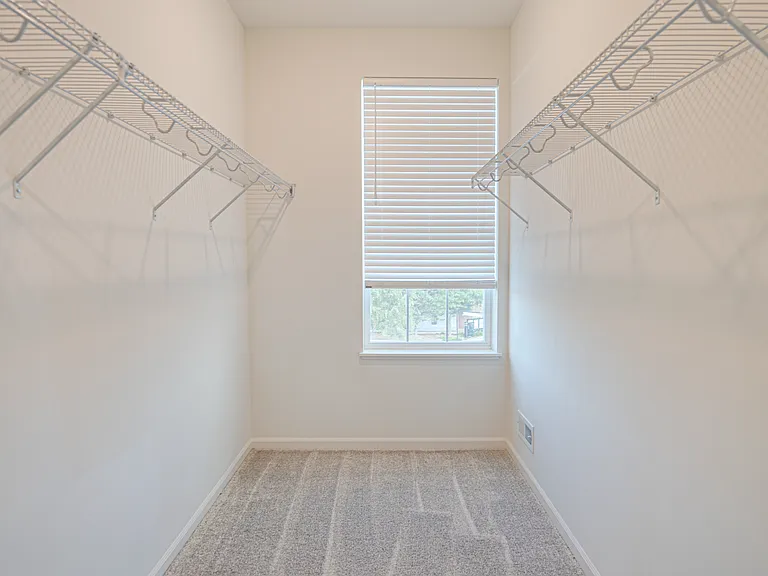 2939 Showplace Dr — Photo 27