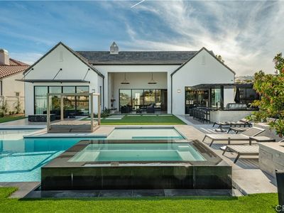 67 Chandler Ranch Rd, Palos Verdes Estates, CA, 90274