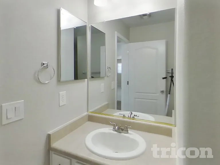 4151 E Aragonite Ln — Photo 8