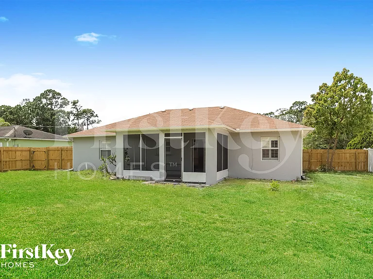 1309 Buffing Cir SE — Photo 14