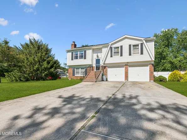 682 Millbrook Road, Brick, NJ 08724