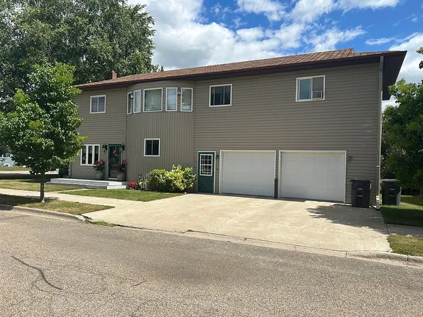 1003 6th Ave, Cando, ND 58324