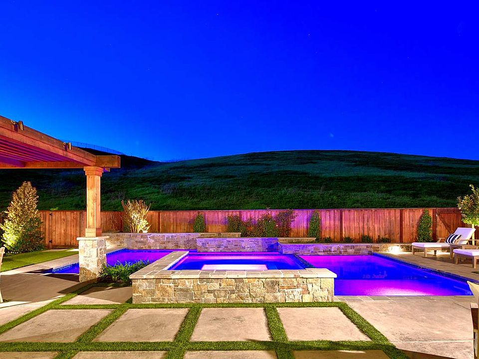2nd image of 6025 Laurelspur Loop