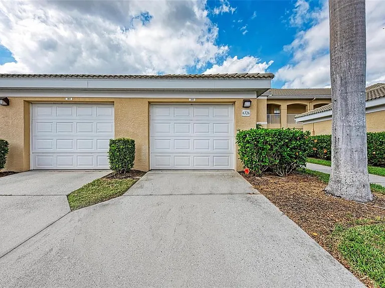 6326 Grand Oak Cir #203 — Photo 38
