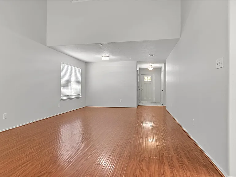 6 Thicket Grove Pl — Photo 9