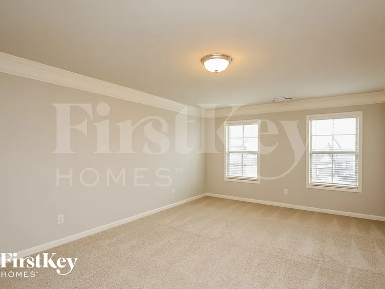 2025 Sorrento Ct — Photo 8
