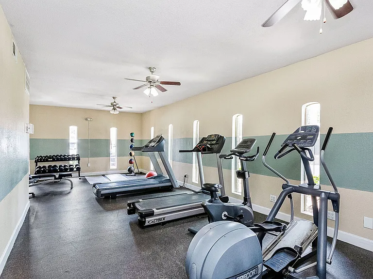 The Alora Apartments — Photo 42