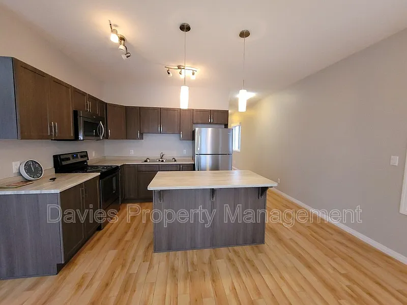 Building Photo - 16129 141st St NW