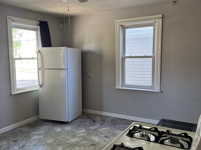 48 Andem St #1 — Photo 2