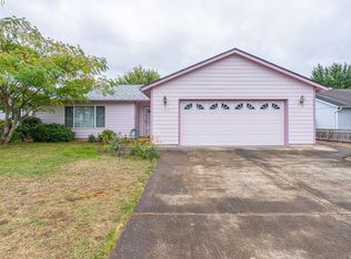 1653 SW Sagebrush Ct, Dallas, OR