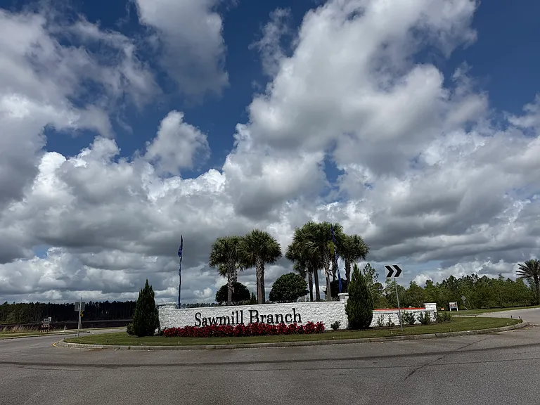 2 Oakleaf Ct — Photo 2