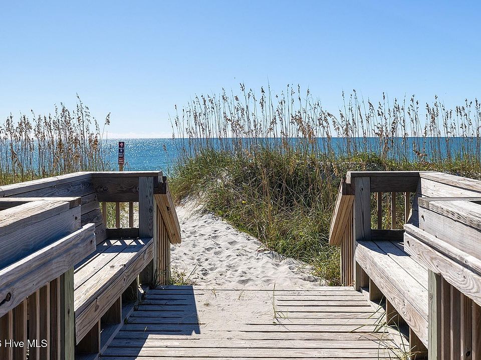 1st image of 102 Fairfax Road