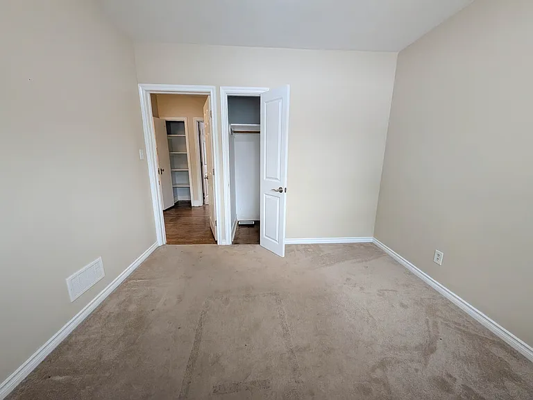 37 Franklin Blvd — Photo 18