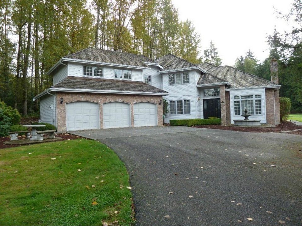 1st image of 20321 NE 133rd St