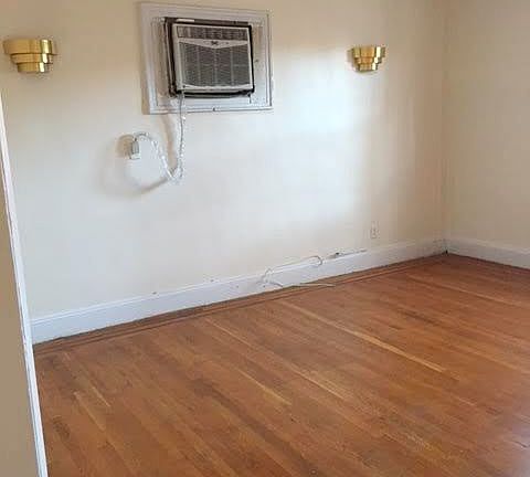 5th image of 36-6 24th St #2