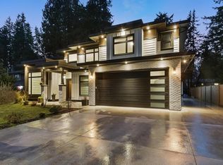 4113 207th St, Langley, BC V3A2E2