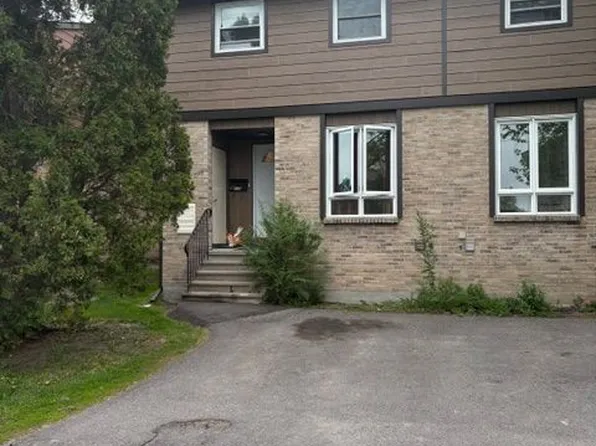 1731 Trappist Ln, Ottawa, ON K1C 1X7