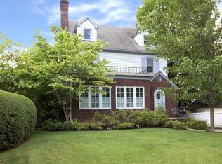 164 Bradley Rd, Scarsdale, NY 10583