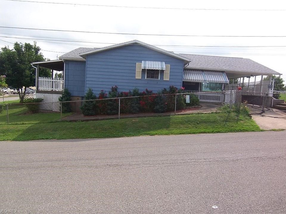 1st image of 1900 6th Ave