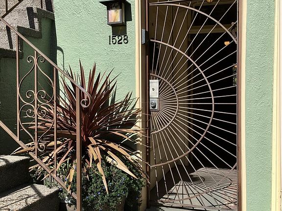 Private entrance