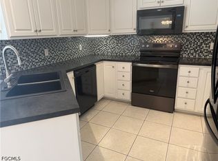 7400 College Pkwy APT 1D, Fort Myers, FL 33907