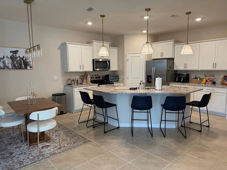 5241 NW 43rd Lane Rd — Photo 4