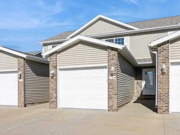 124 Alydar Dr, North Liberty, IA 52317