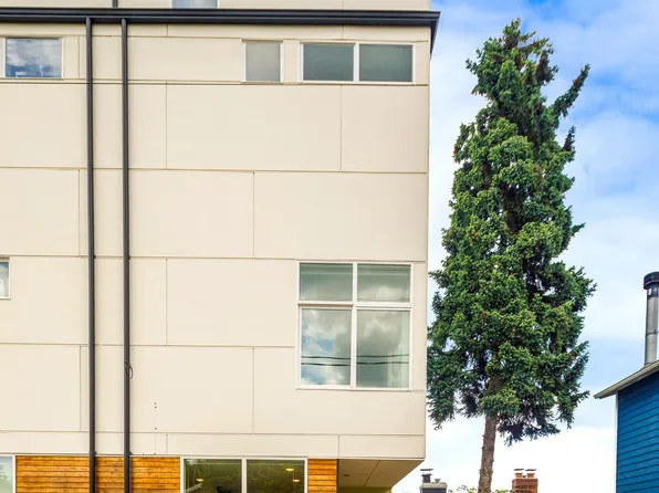 3553 S Ferdinand Street, Seattle, WA 98118